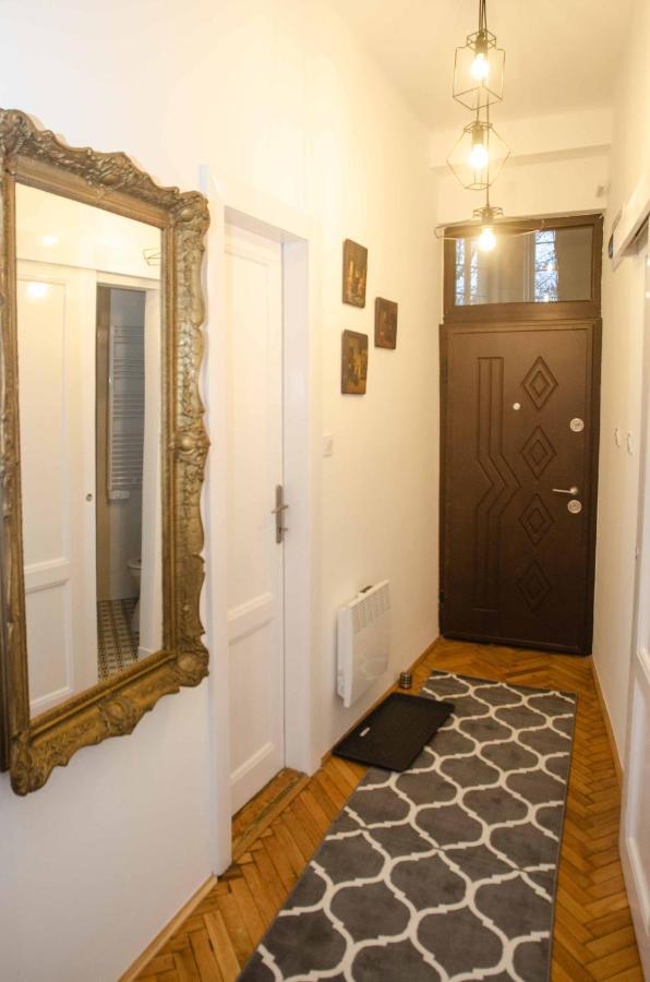 Csilla Home Apartman 미슈콜츠 외부 사진